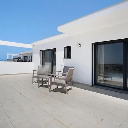 Peace House Lourinhã