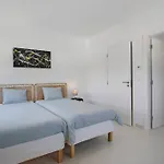 Peace House Villa *