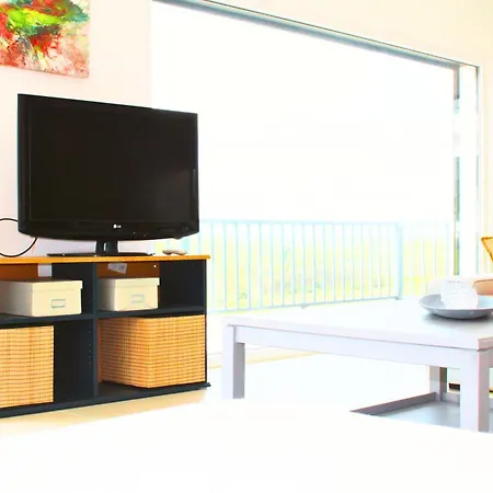 Breeze Retreat Вилла Лориньян