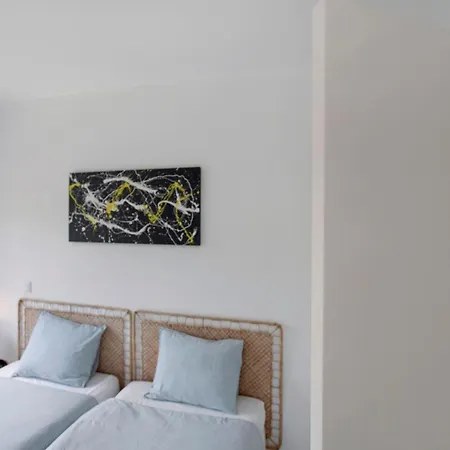 Вилла Breeze Retreat Лориньян