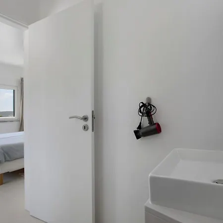 Breeze Retreat Villa
