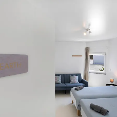 Вилла Breeze Retreat *