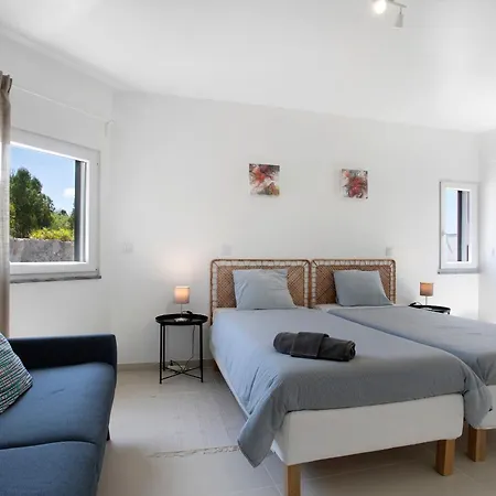 Вилла Breeze Retreat Лориньян