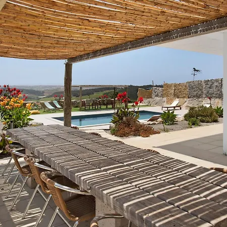 Villa Breeze Retreat