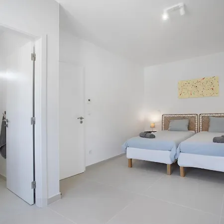 Peace House - 6 *