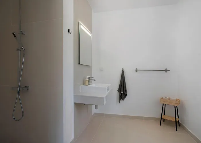 Peace House * Lourinhã