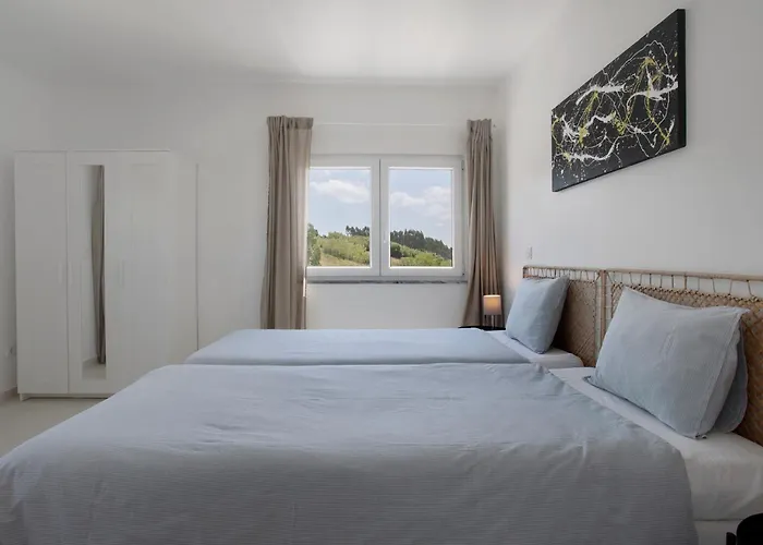 Peace House * Lourinhã